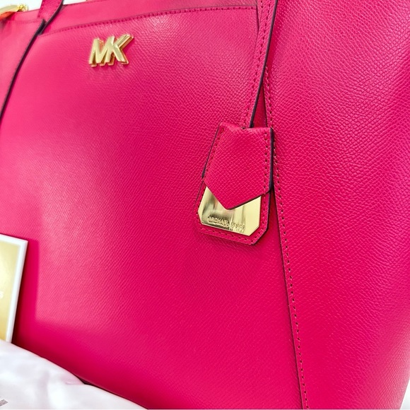 Michael Kors Maddie Medium East West Top Zip Tote Bag in Ultra Pink - Picture 10 of 14